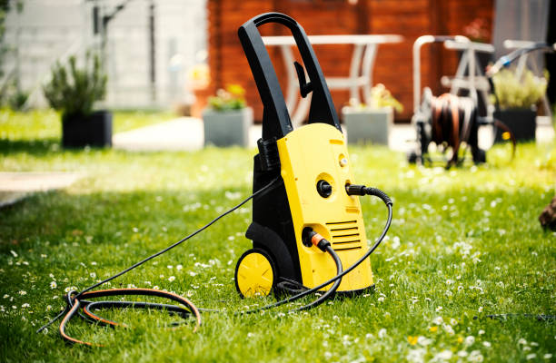 Best Rust Removal  in Greenport West, NY